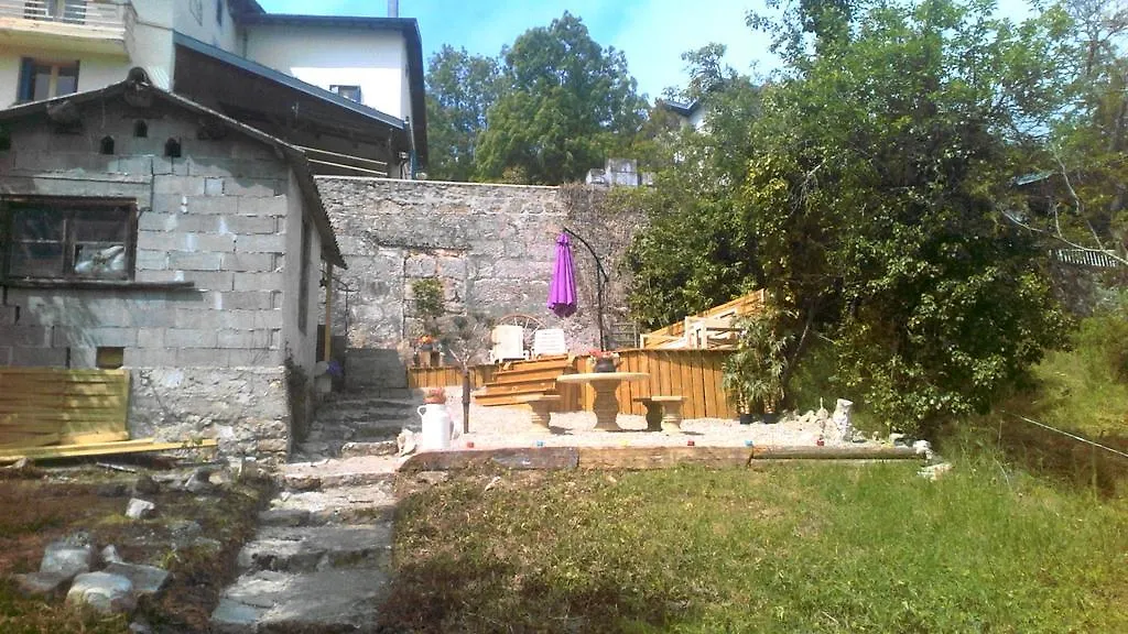 Appartement Hôtel Les Peyrots à Bélesta